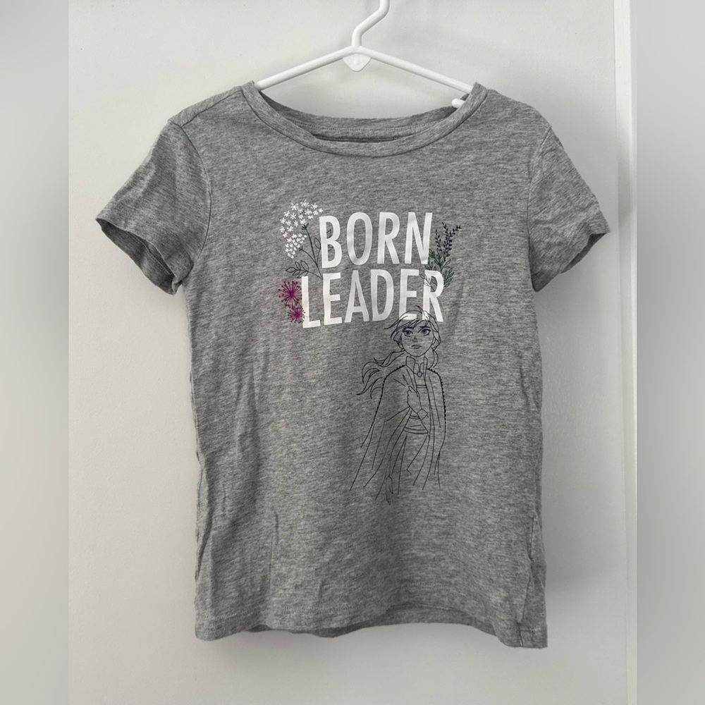Disney Frozen 2 Gray 'Born Leader' Girls T-Shirt Anna 6-7 years